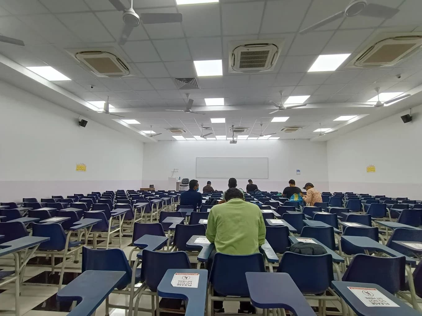 NEXT IAS classroom