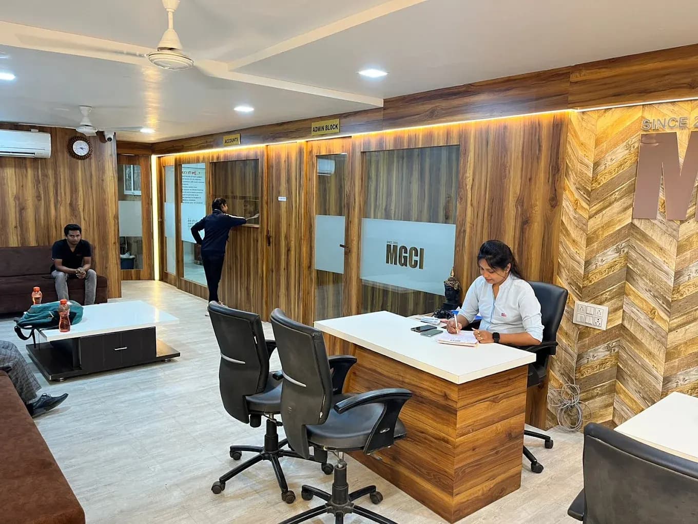  mgci coaching indore reception